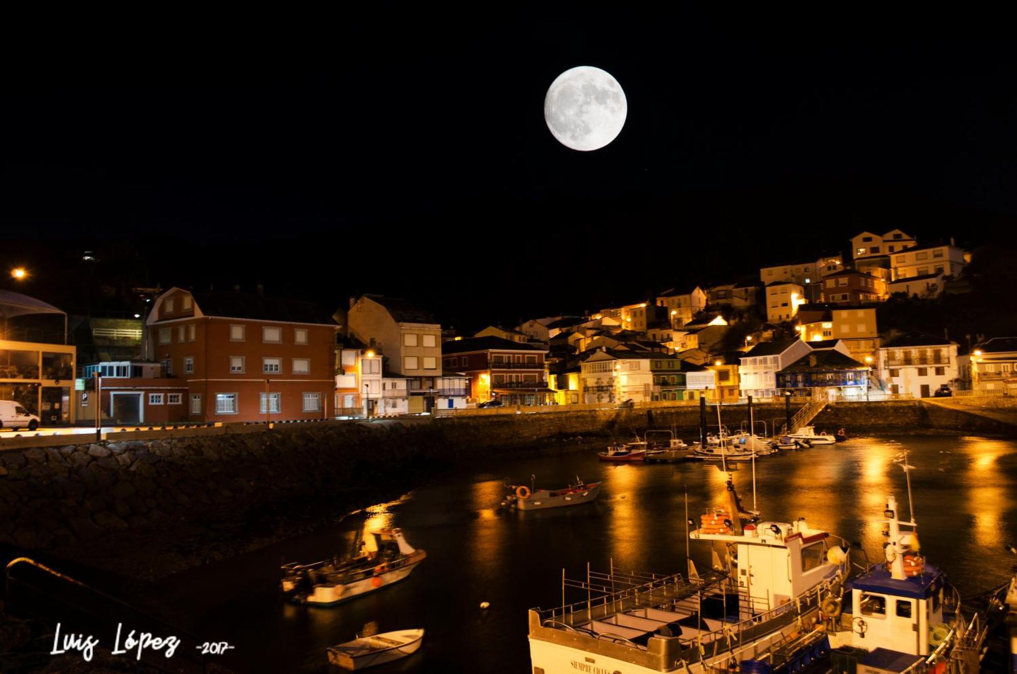 Hostal La Marina Porto do Barqueiro Εξωτερικό φωτογραφία