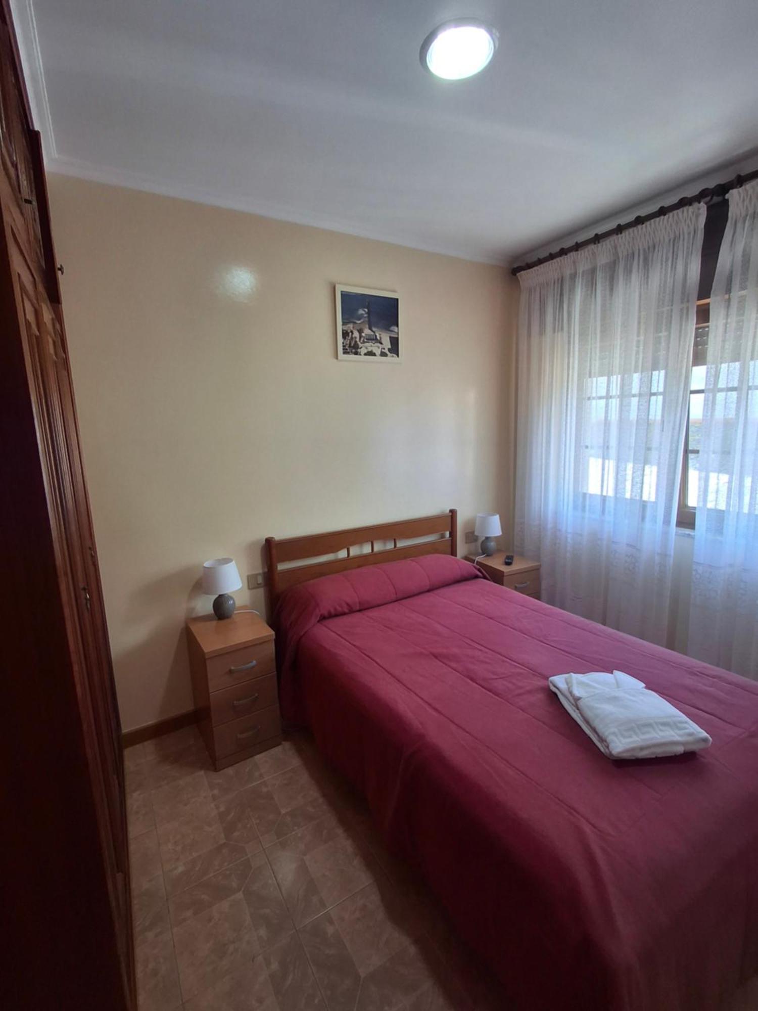 Hostal La Marina Porto do Barqueiro Εξωτερικό φωτογραφία